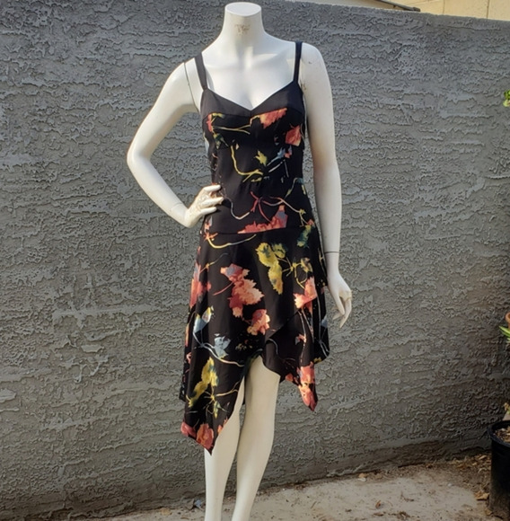 NEW BCBGMAXAZRIA DRESS - Picture 1 of 9